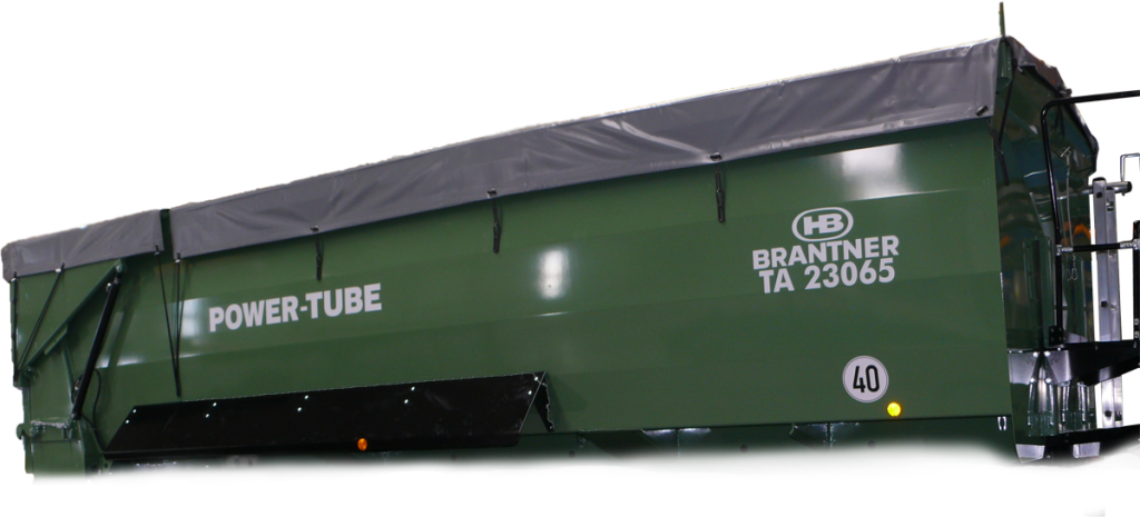 Brantner Kipper und Anhänger - Planenaufbau mit Rollplane für Muldenkipper PT bestehend aus: Aufsatzdreiecke 300 mm, nach rechts klappbare Planenstange, Mittelspriegel, Spanngurte mit 2 Stk. Ratschen links und rechts, Plane von links nach rechts rollbar, ausklappbare Ablagebügel rechts, mit Alu-Rohren links und rechts, Bedienplattform mit Geländer, in Kombination mit hydr. Rückwand (ebene Planenauflage erforderlich), Überhang seitlich ca. 250 bis 350 mm, zusätzlicher Dichtstreifen zwischen Mulde und Aufsatzwand Brantner Kipper und Anhänger - Planenaufbau mit Rollplane für Muldenkipper PT bestehend aus: Aufsatzdreiecke 300 mm, nach rechts klappbare Planenstange, Mittelspriegel, Spanngurte mit 2 Stk. Ratschen links und rechts, Plane von links nach rechts rollbar, ausklappbare Ablagebügel rechts, mit Alu-Rohren links und rechts, Bedienplattform mit Geländer, in Kombination mit hydr. Rückwand (ebene Planenauflage erforderlich), Überhang seitlich ca. 250 bis 350 mm, zusätzlicher Dichtstreifen zwischen Mulde und Aufsatzwand