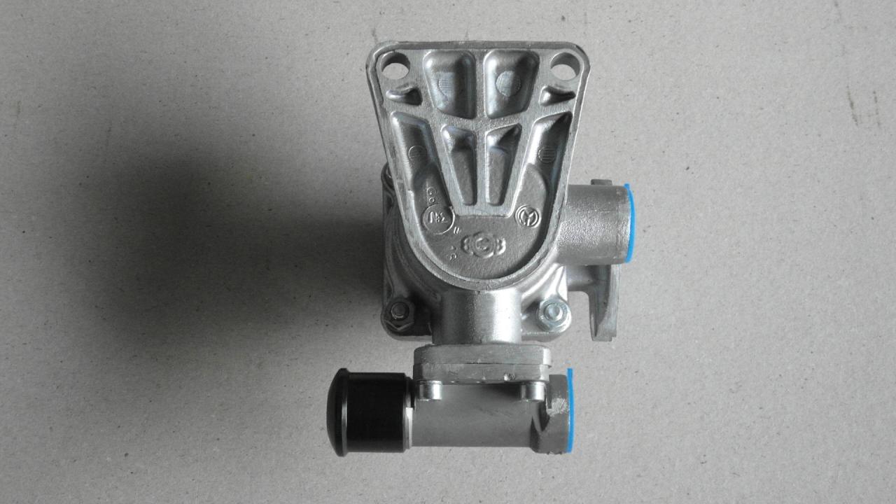 Brantner Kipper und Anhänger - DL-1L Anhängerbremsventil mit Löseknopf ( Haldex)