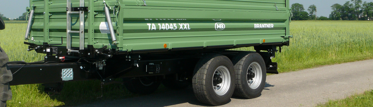 The TA14045/2XXL Tandem-threesidetipper produced by Brantner trailer and tipper production Austria.