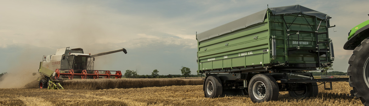 Der Brantner Zweiachs Dreiseitenkipper Z18051/2XXL, das Profiprodukt für den ambitionierten Landwirt.