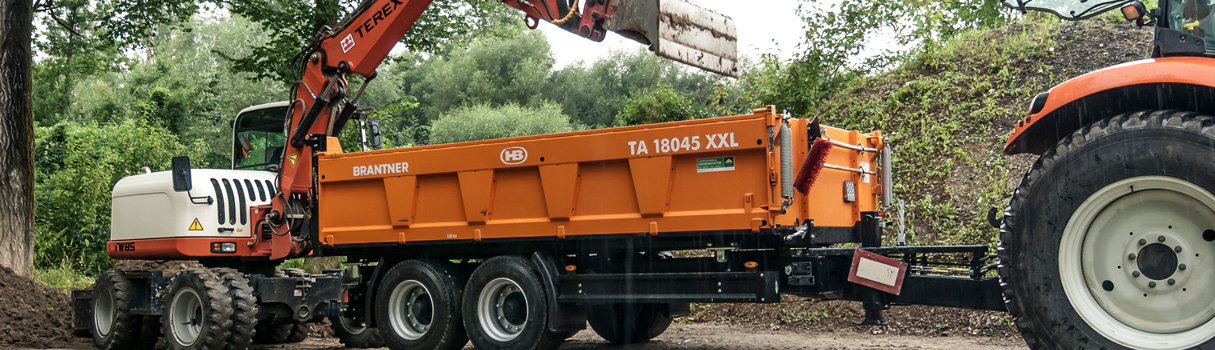 Brantner Sand- and gravel tipper.