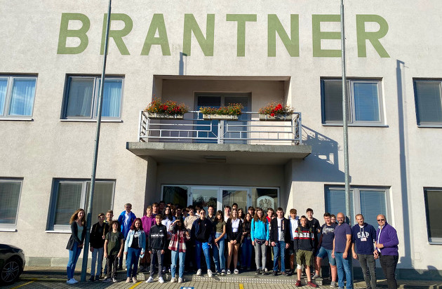 Poly Laa bei BRANTNER Poly Laa bei BRANTNER