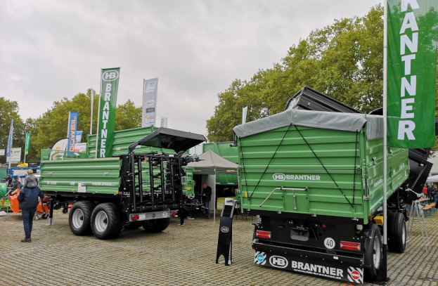 BRANTNER Aufbau LWH Stuttgart
BRANTNER Aufbau LWH Stuttgart